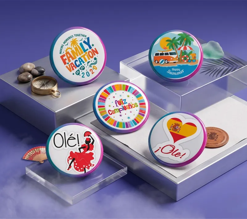Chapas con designs de cómic coloridos